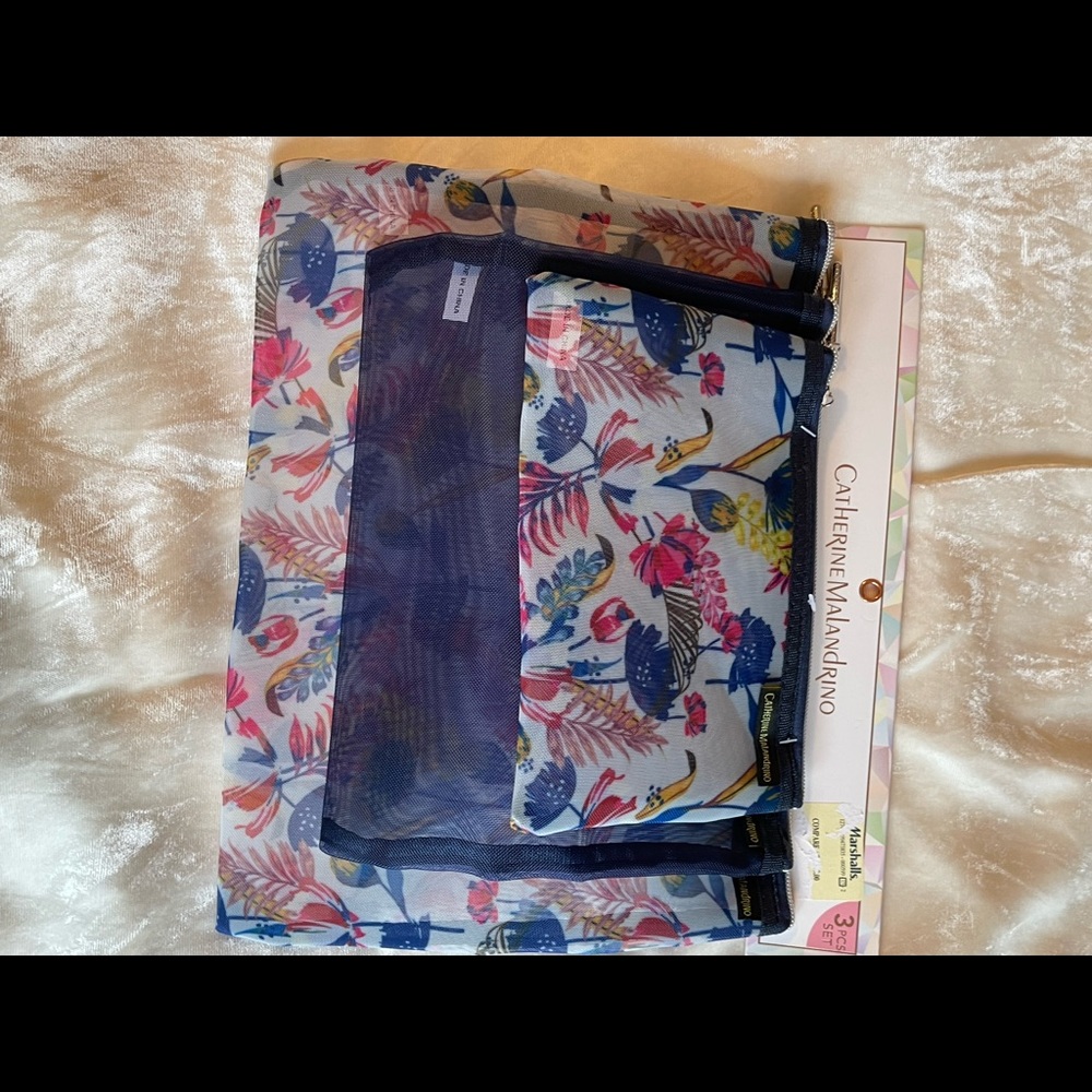 NWT 3 - Zipper Mesh Travel Cosmetic Bags - Picture 3 of 4